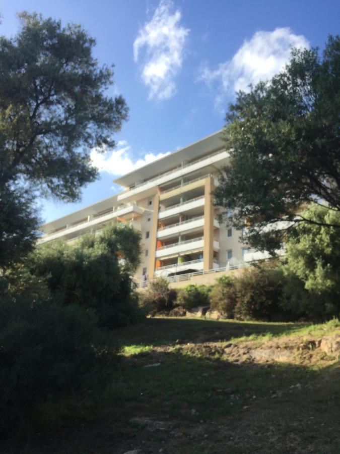 T3 Classe 3 Etoiles Vue Avec Terrasse ,plage 2 Minutes A Pied *